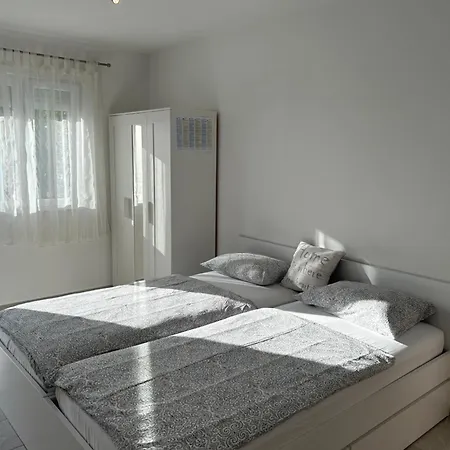 Apartman Garden New 2025